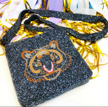 Load image into Gallery viewer, Black Tiger Beaded Purse
