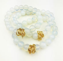 Load image into Gallery viewer, Twisted Bracelet- Clear White

